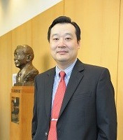 夏海瑞博士 Dr. Harry Xia