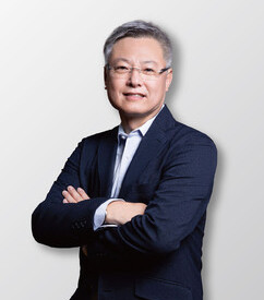 刘宁荣教授 Prof. N.R. Liu