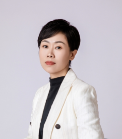 Ms Carmen Yu