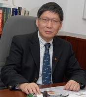管轶教授 Prof. Yi Guan
