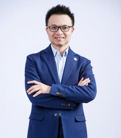 陈传洽先生 Mr Calvin Chan