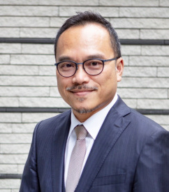 宗建钰博士 Dr Terence Chung