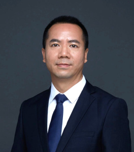 王轶彪先生